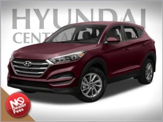 Used 2017 Hyundai Tucson SE image 1