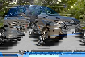 New 2025 Lincoln Corsair FWD w/ Equipment Group 101A image 1