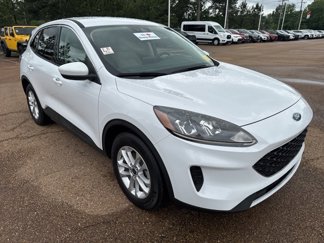 Used 2020 Ford Escape SE image 1