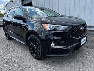 Used 2023 Ford Edge ST-Line w/ Class II Trailer Tow Package image 1