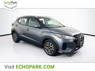 Used 2024 Nissan Kicks SV image 1