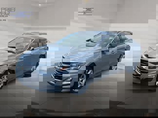 Used 2023 Chevrolet Malibu LT image 1