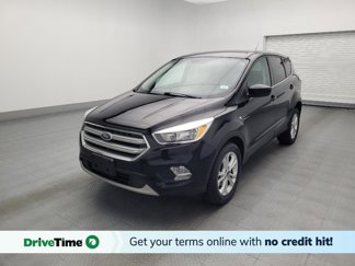 Used 2017 Ford Escape SE image 1
