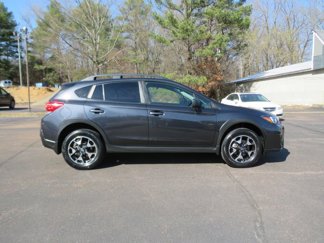 Used 2019 Subaru Crosstrek 2.0i w/ Eyesight System image 1