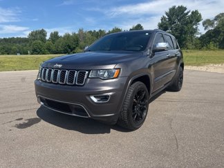 Used 2019 Jeep Grand Cherokee Limited w/ Trailer Tow Group IV image 1
