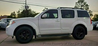 Used 2008 Nissan Pathfinder SE image 1