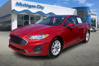 Used 2020 Ford Fusion SE image 1