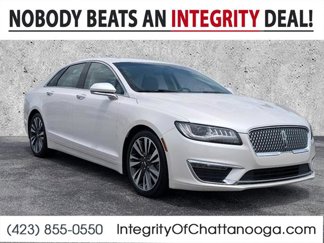 Used 2017 Lincoln MKZ Reserve image 1