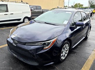 Used 2020 Toyota Corolla LE image 1
