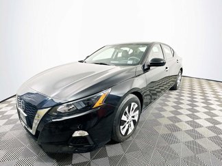 Used 2022 Nissan Altima 2.5 S image 1