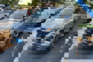 Used 2020 Hyundai Santa Fe Limited image 1
