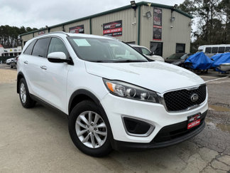 Used 2018 Kia Sorento FWD image 1