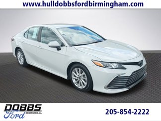 Used 2023 Toyota Camry LE image 1