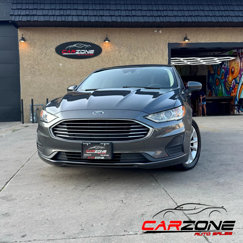 Used 2019 Ford Fusion SE image 1