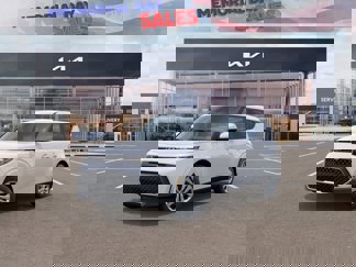 New 2025 Kia Soul LX image 1