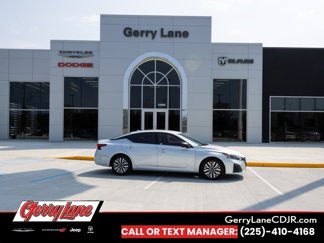 Used 2024 Nissan Altima 2.5 SV video 1