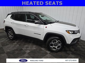 Used 2022 Jeep Compass Trailhawk w/ Trailhawk Convenience Group image 1