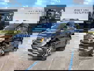 Used 2017 GMC Acadia SLE w/ Driver Alert Package I image 1