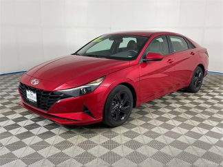 Used 2021 Hyundai Elantra SEL w/ Convenience Package image 1
