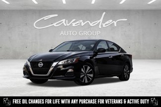 Used 2021 Nissan Altima 2.5 SV image 1