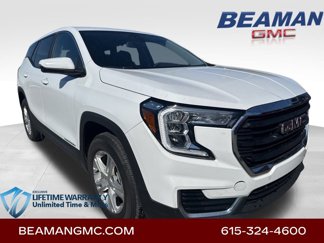 Certified 2022 GMC Terrain SLE w/ Fleet Convenience Package image 1