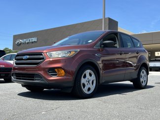 Used 2018 Ford Escape S image 1