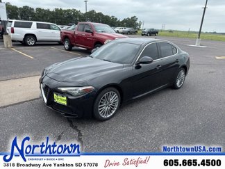 Used 2020 Alfa Romeo Giulia Ti image 1