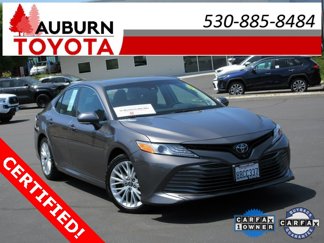 Certified 2018 Toyota Camry XLE image 1