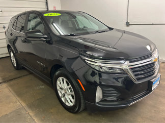Used 2022 Chevrolet Equinox LT image 1