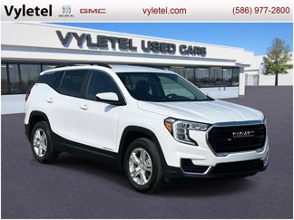 Certified 2022 GMC Terrain SLE w/ Driver Convenience Package image 1