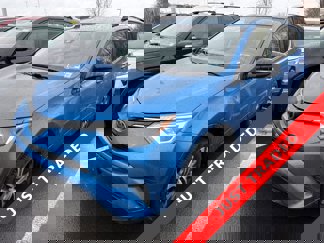 Used 2017 Toyota RAV4 LE image 1