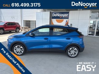 Certified 2023 Chevrolet Bolt EUV LT w/ Comfort Package image 1
