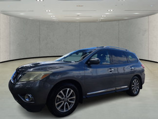 Used 2015 Nissan Pathfinder SL w/ SL Premium Package image 1