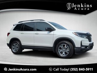 Used 2023 Honda Passport TrailSport image 1