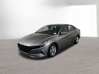 Used 2023 Hyundai Elantra SE w/ Preferred Accessory Package image 1
