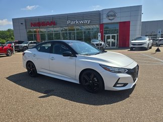 Used 2022 Nissan Sentra SR w/ Electronics Package image 1