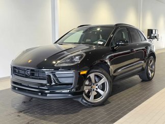 Used 2024 Porsche Macan image 1