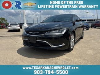 Used 2015 Chrysler 200 Limited w/ Convenience Group image 1