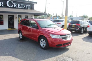 Used 2020 Dodge Journey SE image 1