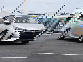 Certified 2020 Toyota Prius Prime XLE image 1