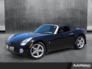 Used 2009 Pontiac Solstice Convertible image 1