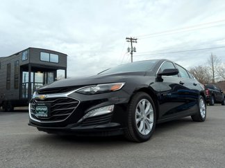 Used 2022 Chevrolet Malibu LT image 1