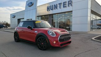 Used 2019 MINI Cooper S image 1