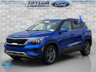 Used 2023 Kia Seltos S w/ Navigation Package image 1