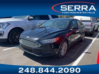 Used 2017 Ford Fusion SE w/ Fusion SE Technology Package image 1