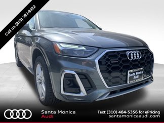 Used 2022 Audi Q5 2.0T Premium w/ Convenience Package image 1