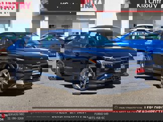 New 2025 Kia K4 LXS image 1