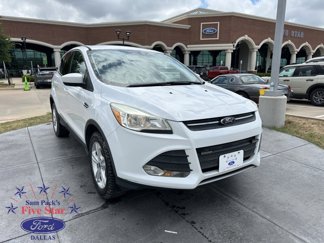 Certified 2016 Ford Escape SE image 1