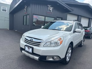 Used 2011 Subaru Outback 2.5i Limited w/ PWR Moonroof Pkg image 1