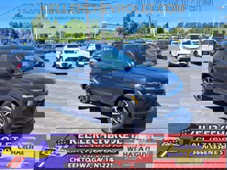 Used 2022 Chevrolet TrailBlazer RS w/ Technology Package image 1